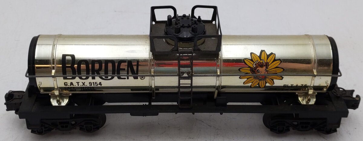 Lionel 6-9154 O Gauge Bordens Plated Gold Tank Car VG/Box