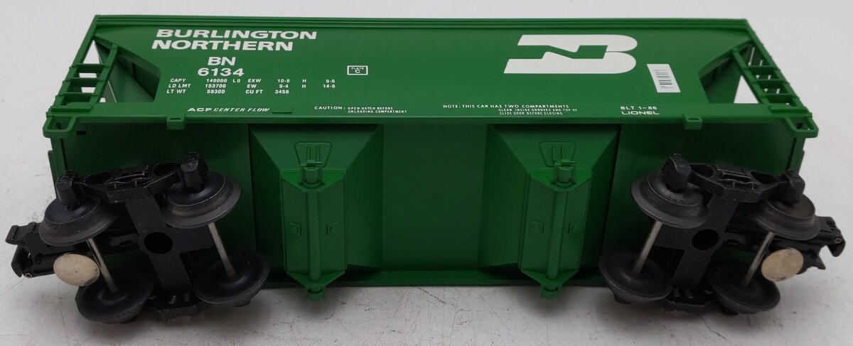 Lionel 6-6134 O Gauge Burlington Northern 2-Bay Center Flow Hopper #6134 EX/Box