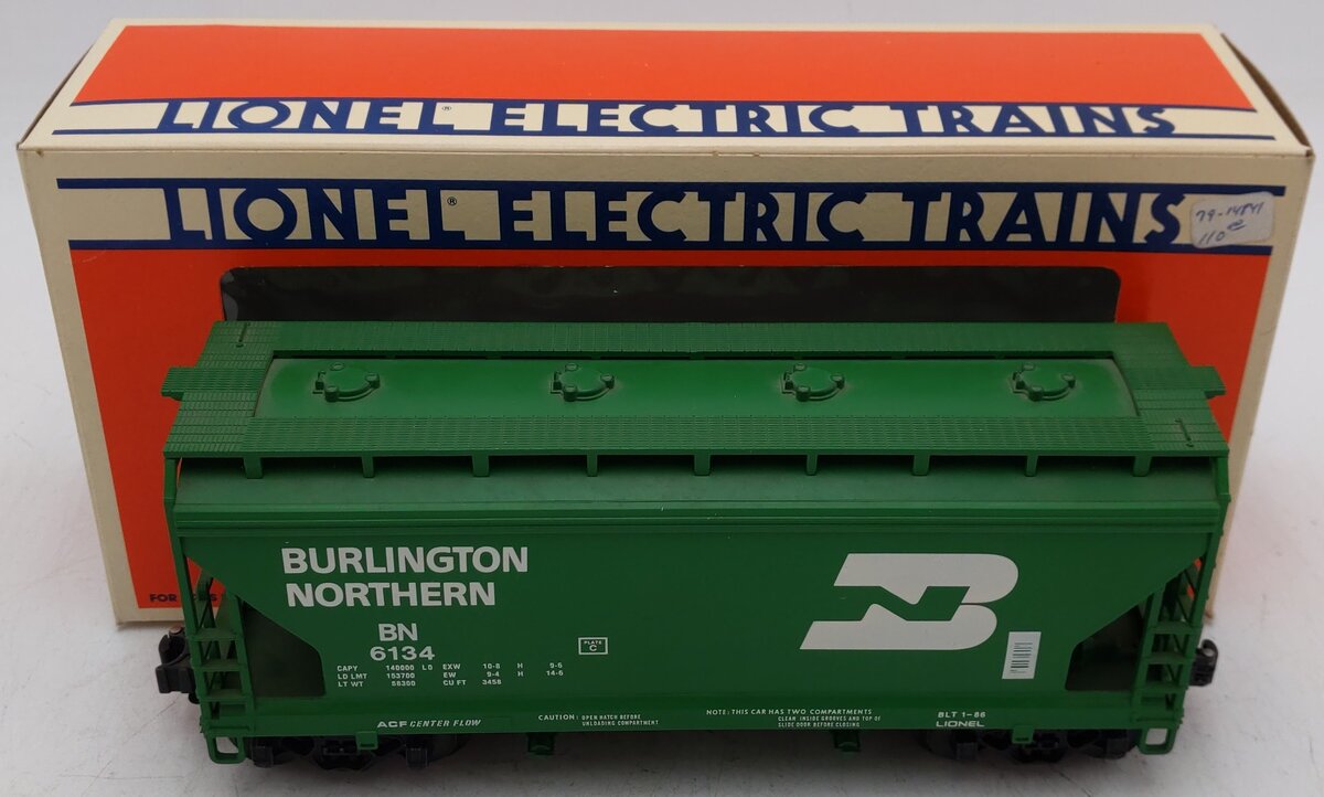 Lionel 6-6134 O Gauge Burlington Northern 2-Bay Center Flow Hopper #6134 EX/Box