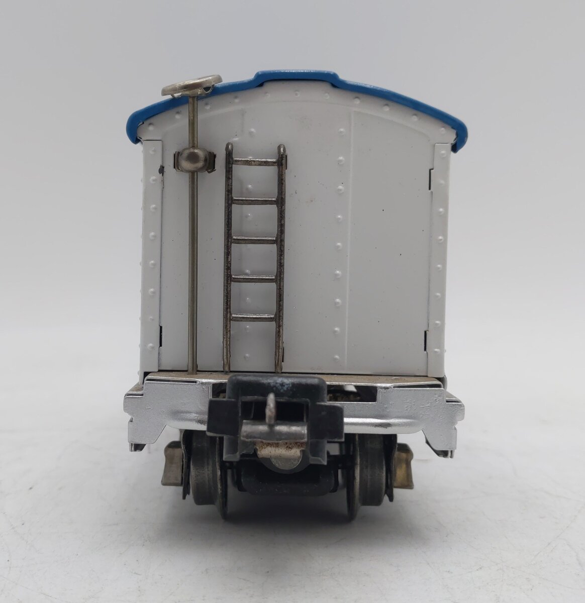 Lionel 2814R VIntage O Prewar Tinplate Refrigerator Car