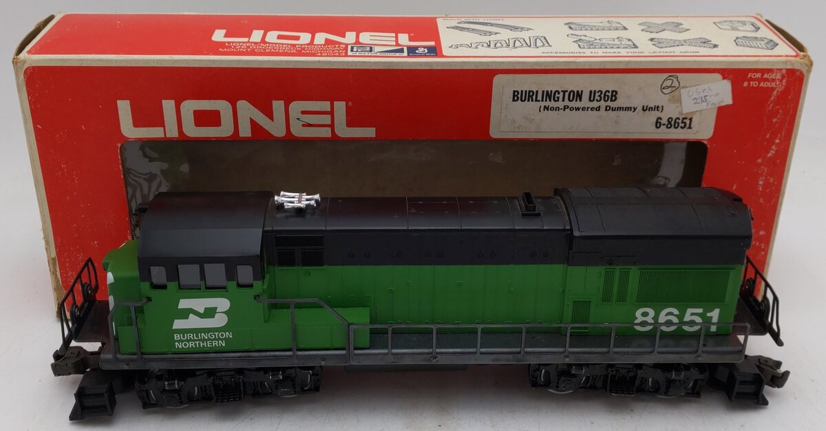 Lionel 6-8651 O Burlington Northern U36B Dummy Diesel Locomotive VG/Box