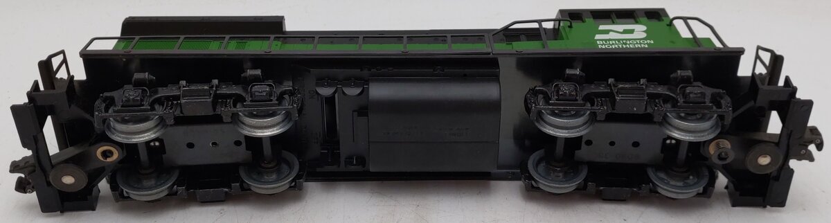 Lionel 6-8651 O Burlington Northern U36B Dummy Diesel Locomotive VG/Box