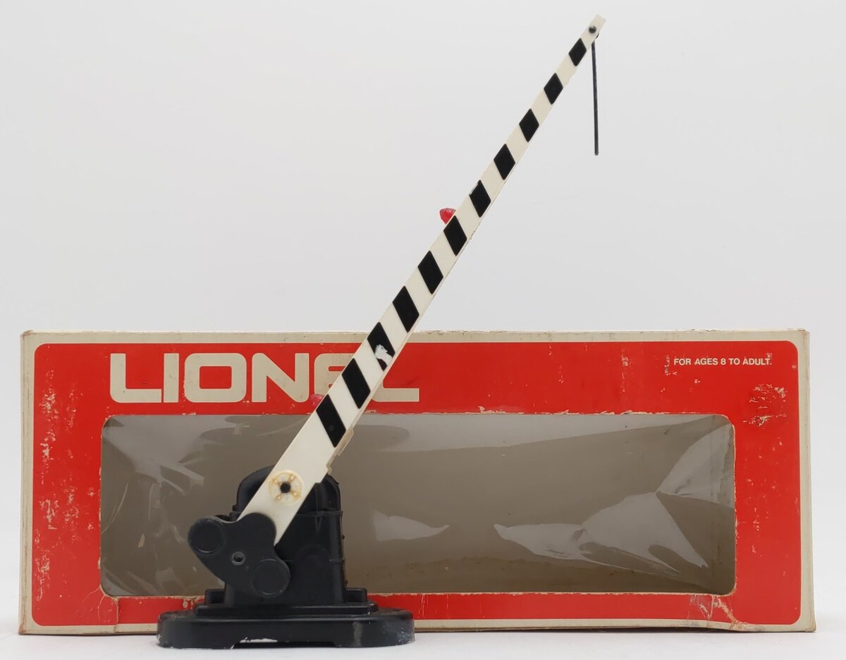 Lionel 6-2152 O Automatic Crossing Gate EX/Box