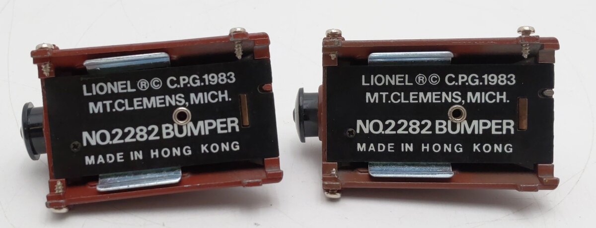 Lionel 6-2282 O Gauge Custom Die-cast Illuminated Bumpers (Pack of 2)