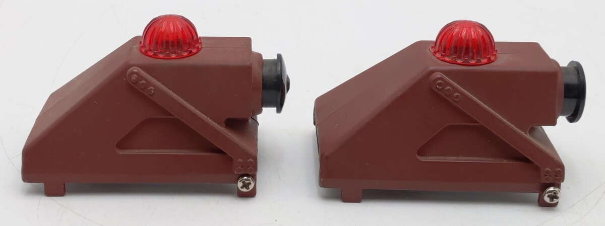 Lionel 6-2282 O Gauge Custom Die-cast Illuminated Bumpers (Pack of 2)