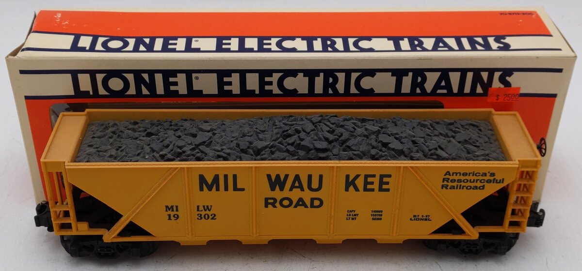 Lionel 6-19302 O Gauge Milwaukee Road Hopper #19302 with Coal Load VG/Box