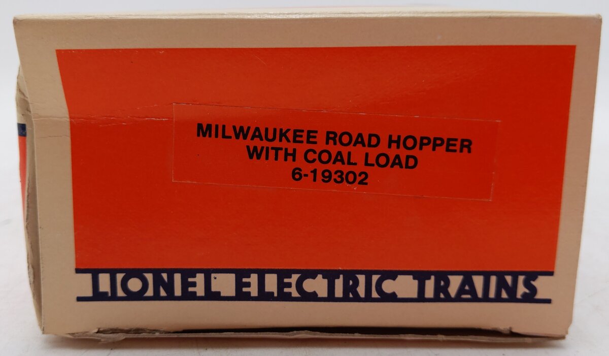 Lionel 6-19302 O Gauge Milwaukee Road Hopper #19302 with Coal Load VG/Box