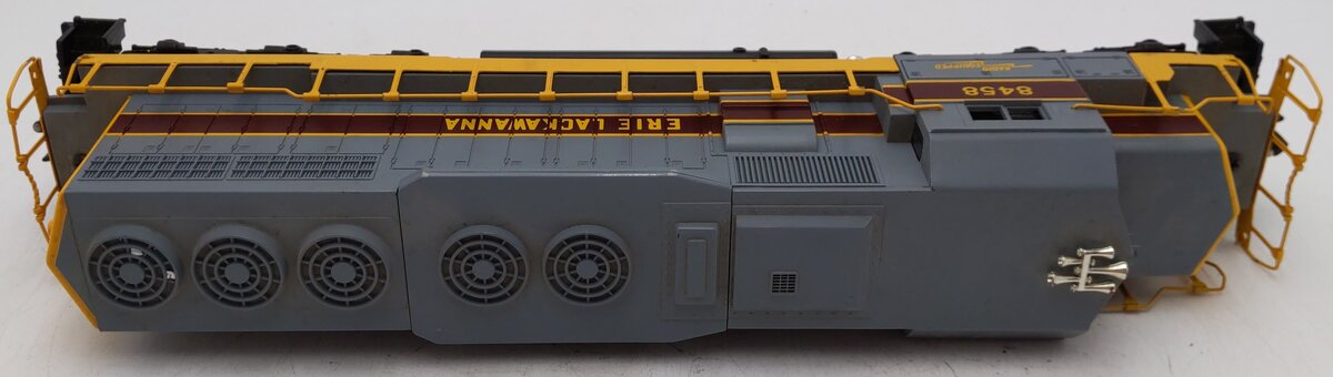 Lionel 6-8458 O Gauge Erie Lackawanna SD-40 Diesel Locomotive #8458 EX/Box