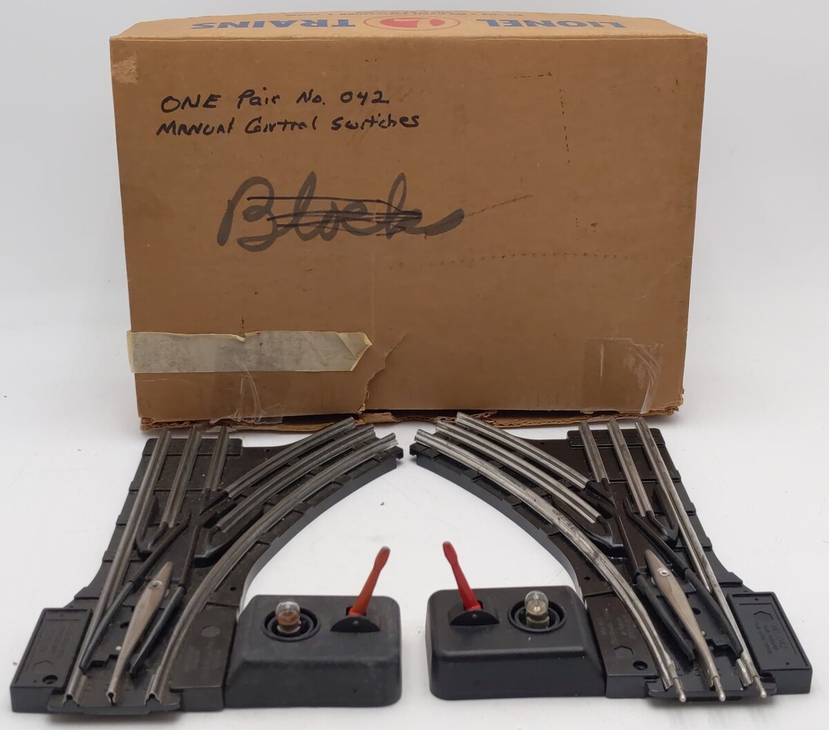 Lionel O42 Vintage O Manual Left-Hand & Right-Hand Switches (Pair of 2) VG/Box