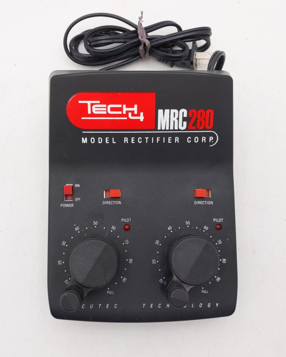 MRC AB116 Tech 4 280 Dual Power 16VA Train Controller EX/Box