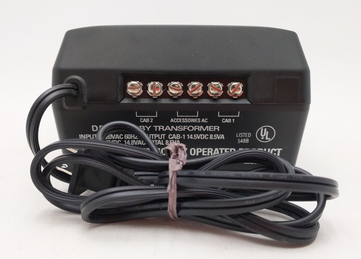 MRC AB116 Tech 4 280 Dual Power 16VA Train Controller EX/Box