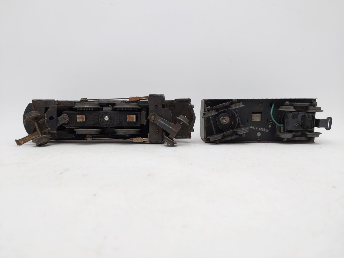 Lionel 1655 Vintage O Lionel Lines 2-4-2 Steam Locomotive with 6654W Tender VG