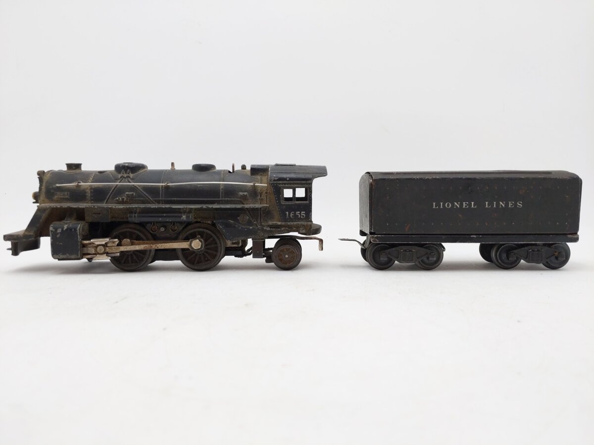 Lionel 1655 Vintage O Lionel Lines 2-4-2 Steam Locomotive with 6654W Tender VG
