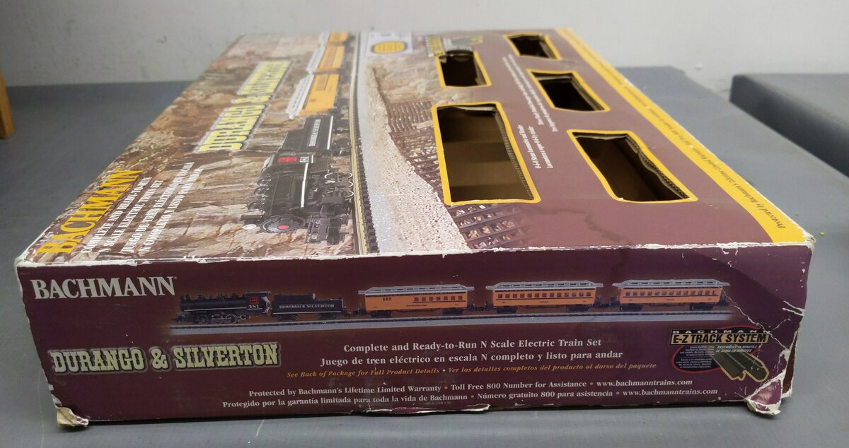 Bachmann 24020 N Scale Durango and Silverton Steam Starter Passenger Train Set EX/Box