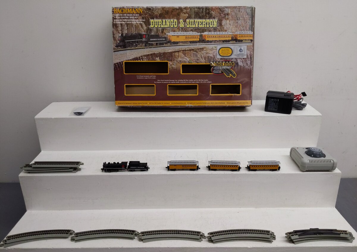Bachmann 24020 N Scale Durango and Silverton Steam Starter Passenger Train Set EX/Box