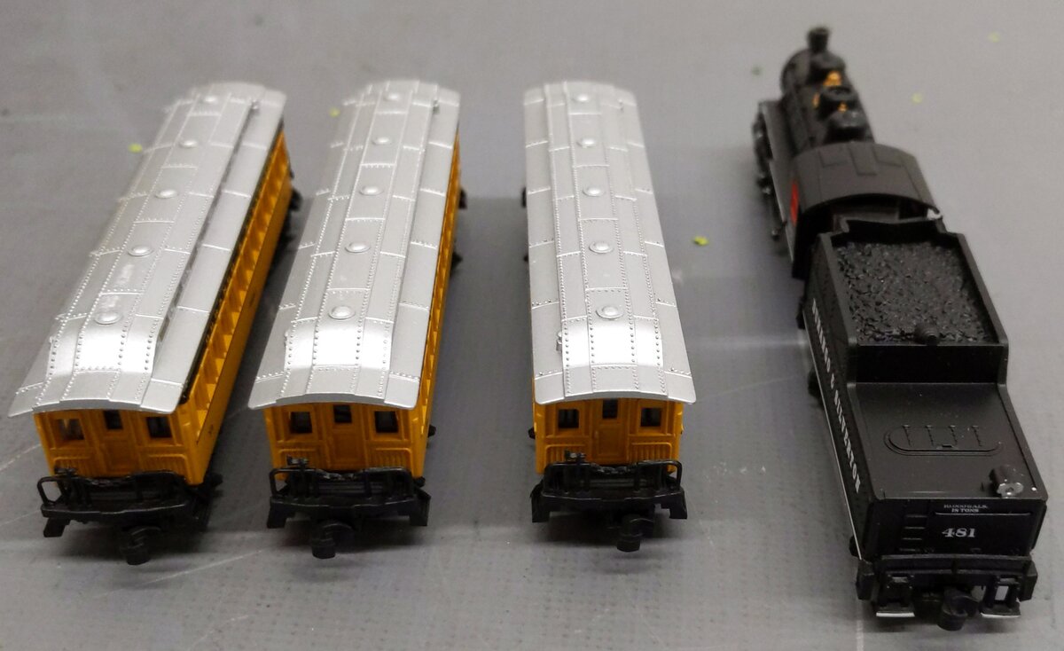 Bachmann 24020 N Scale Durango and Silverton Steam Starter Passenger Train Set EX/Box