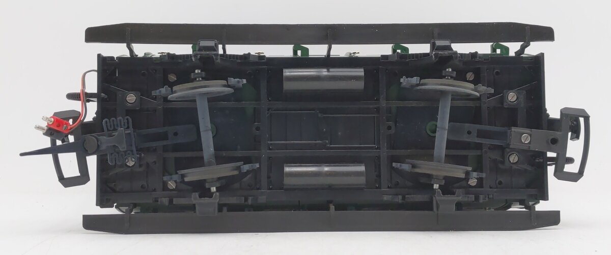 LGB 3050 G Scale European 4-Wheel Illuminated Passenger Car EX/Box