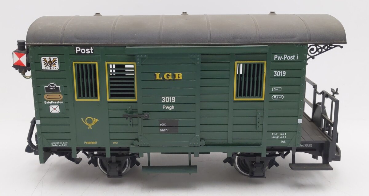 LGB 3019 G Scale Lighted Postal Car (Metal Wheels) EX/Box