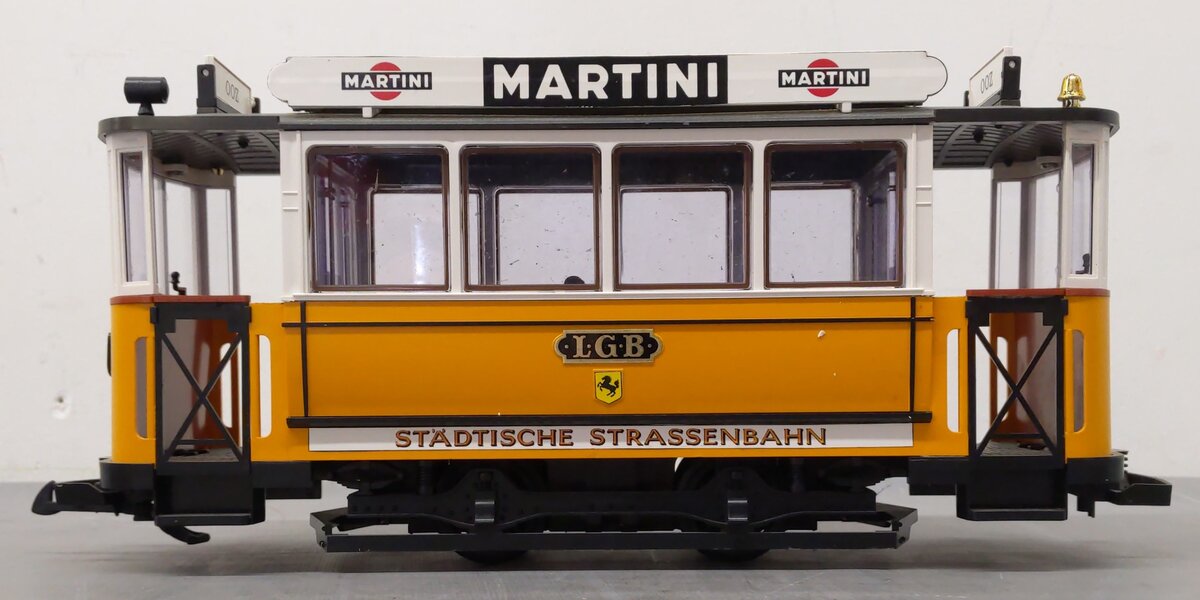 LGB 3500 G Scale Yellow Non-Powered 'Martini' Streetcar/Trolley (Plastic Wheels) VG/Box