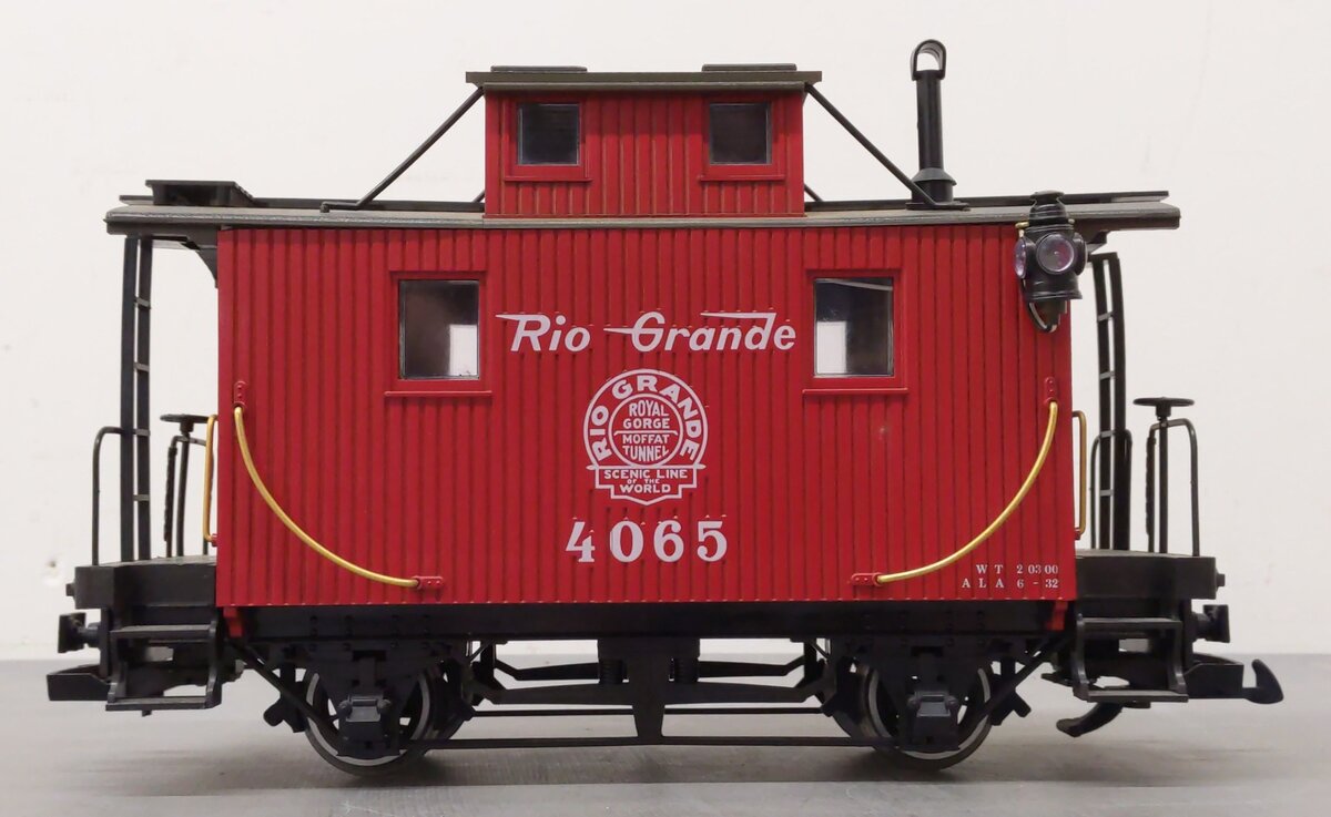 LGB 4065 G Scale Rio Grande Lighted Center Cupola Caboose (Metal Wheels) EX/Box