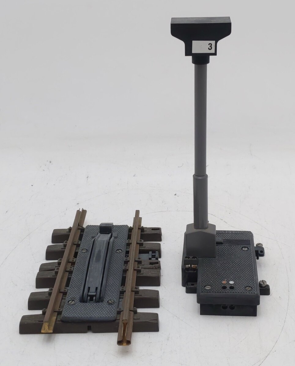 LGB 1056 G Scale Electric Uncoupling Track Section VG/Box