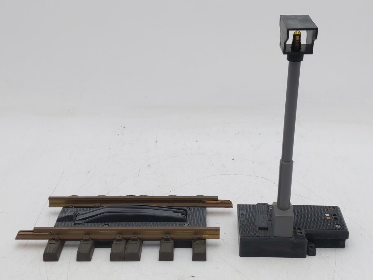 LGB 1056 G Scale Electric Uncoupling Track Section VG/Box