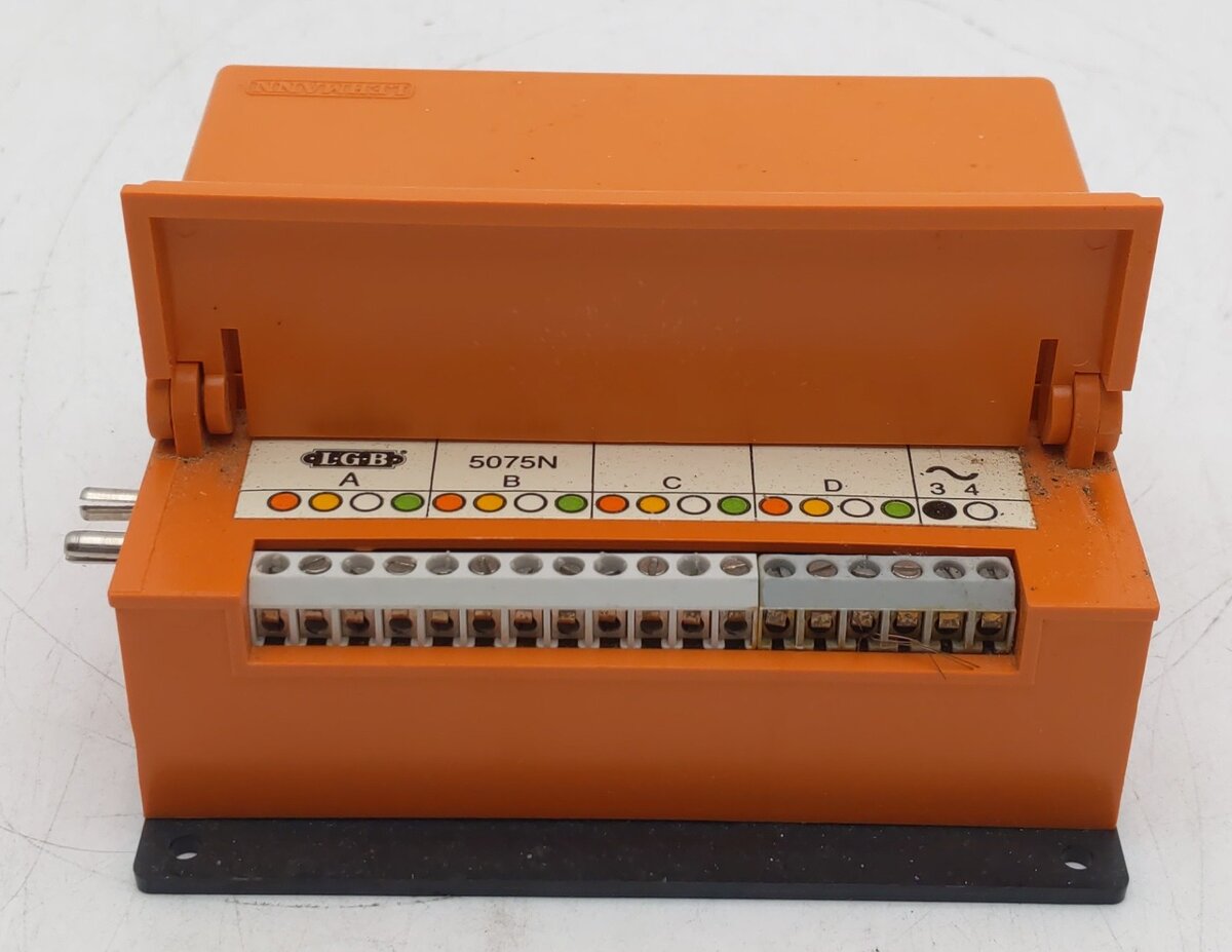LGB 5075 G Scale Switch Controller Box EX/Box