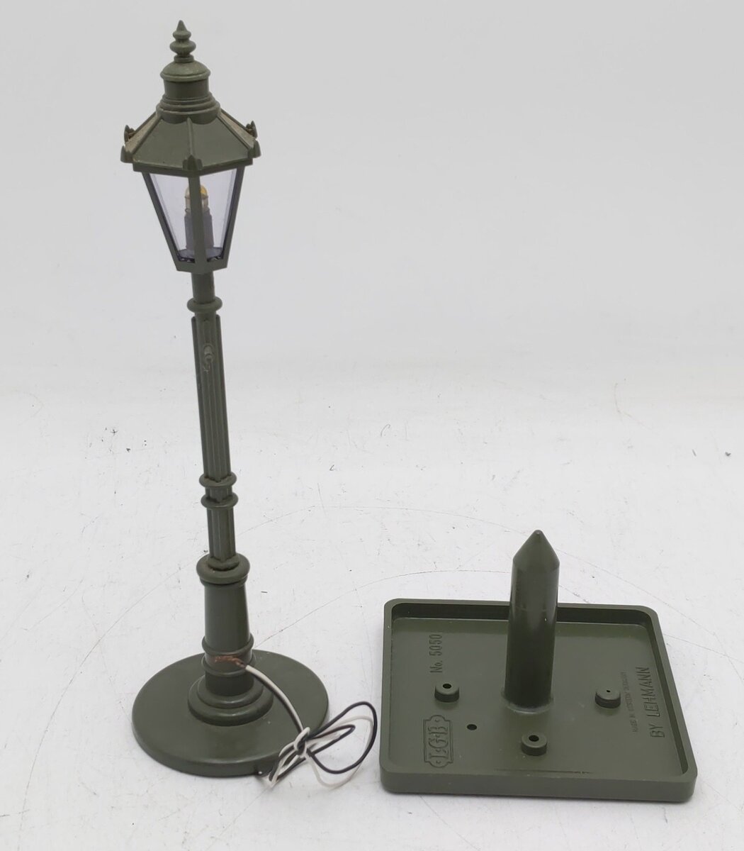 LGB 5050 G Scale Nostalgic Street Lantern Post 14 - 18 Volt VG/Box