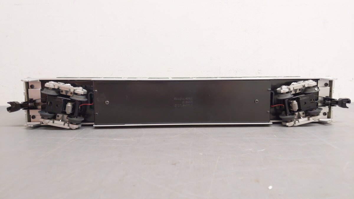Lionel 6-15353 Santa Fe Hi-Level Lounge Car #575 EX/Box