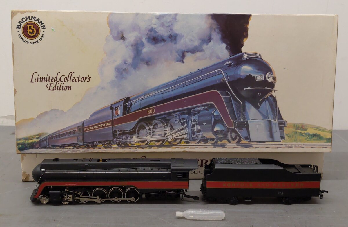 Bachmann 41-0658-A4 HO Norfolk & Western Class J Steam Locomotive & Tender EX/Box