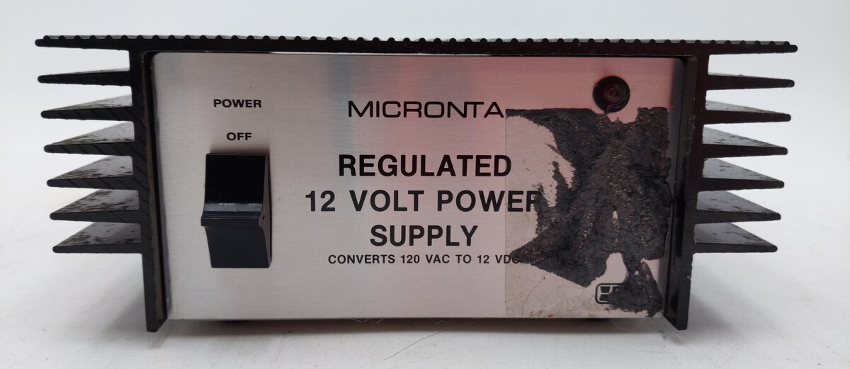 Micronta 22-120 Regulated 12-Volt Power Supply EX/Box