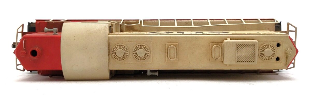 Customized Lionel O Gauge Soo Line GP9 Non-Powered Diesel Locomotive #410 VG