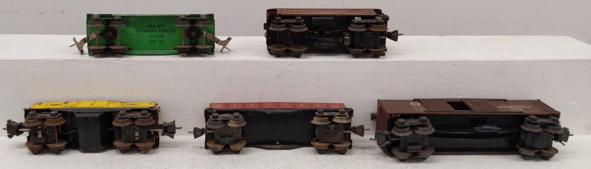 Lionel Vintage O Prewar Freight Cars #61100,651,477618,3652,2677 [5] VG