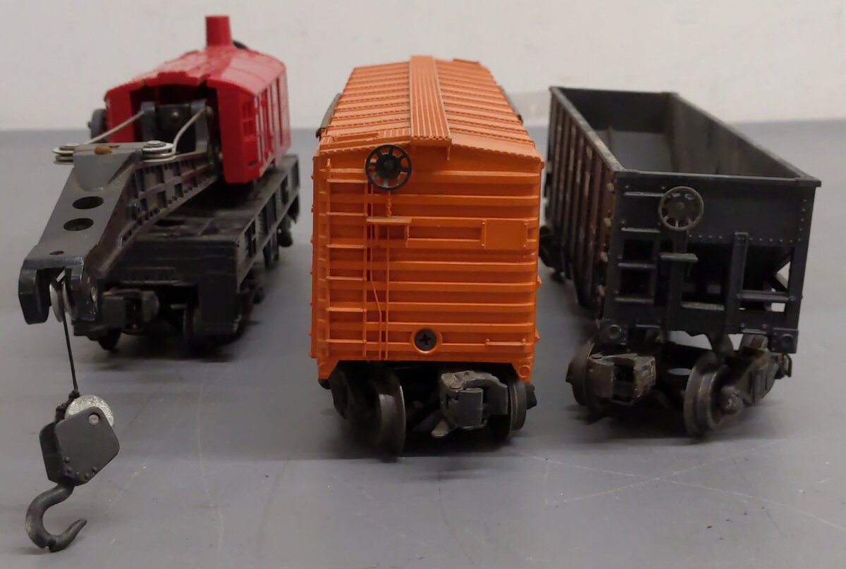 Lionel O Gauge Assorted Freight Cars; 348425, 22000, 6560, [3] VG