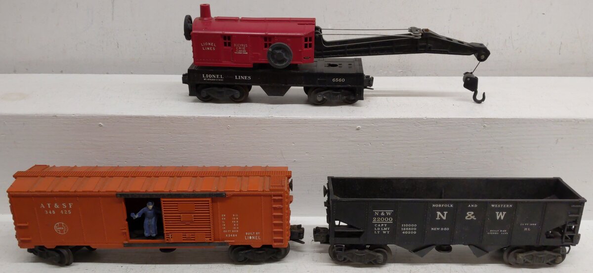 Lionel O Gauge Assorted Freight Cars; 348425, 22000, 6560, [3] VG
