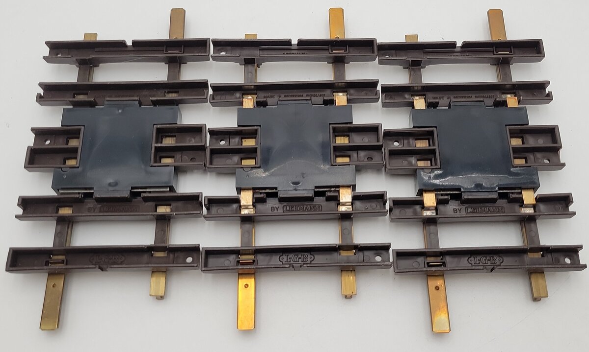 LGB G Scale Reverse Loop Tracks 1015K [2] VG/Box