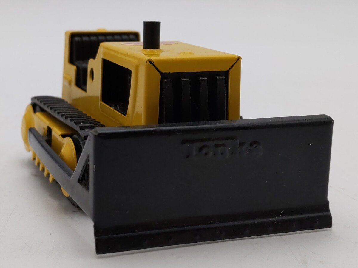 Tonka 495 1:50 Scale Pressed Steel Yellow Bulldozer LN/Box