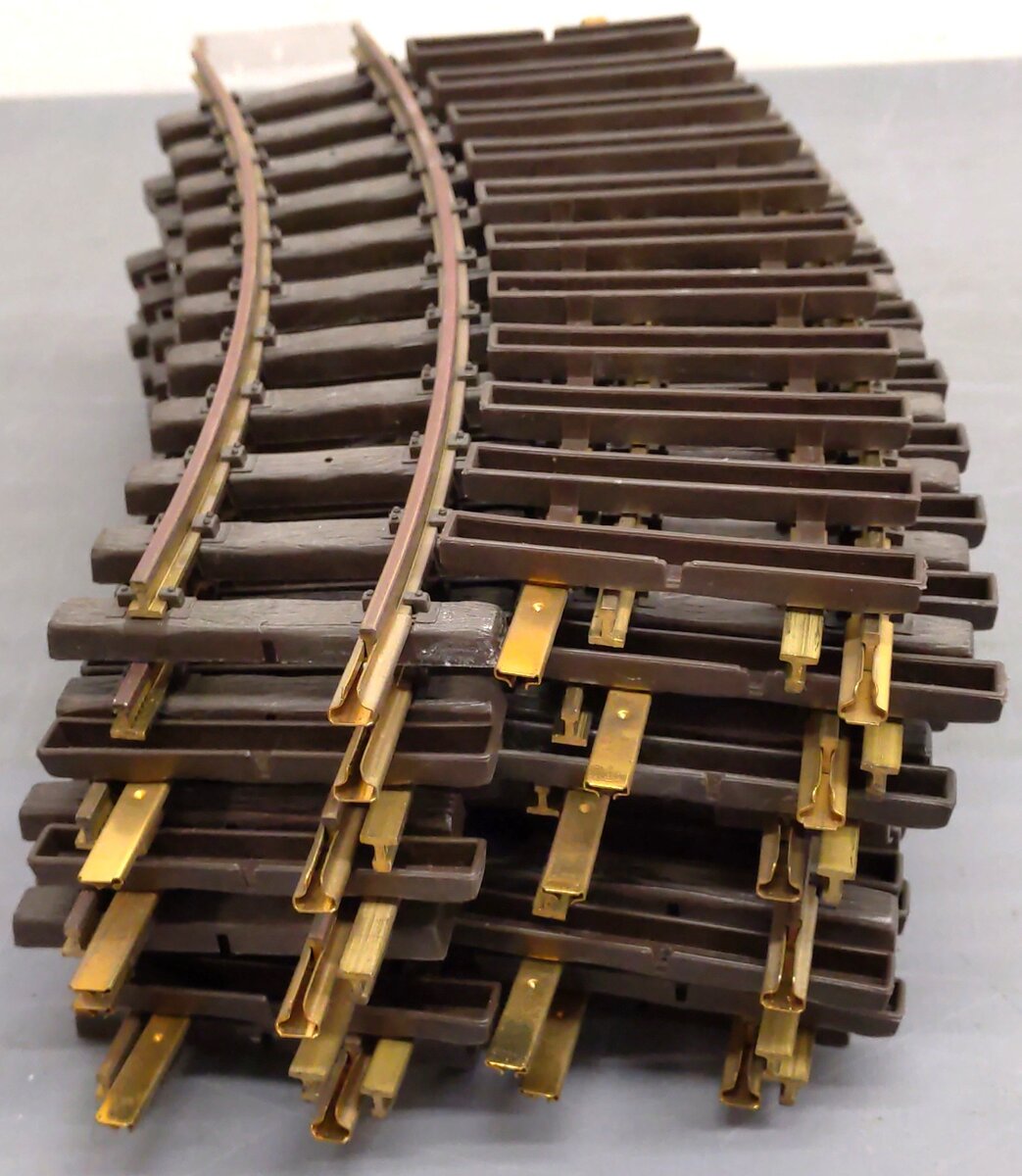 LGB 1100 G Scale Curved Track Sections (19) VG