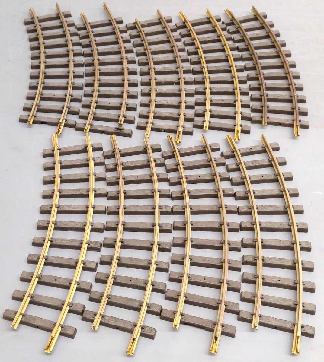 LGB 1100 G Scale Curved Track Sections (19) VG