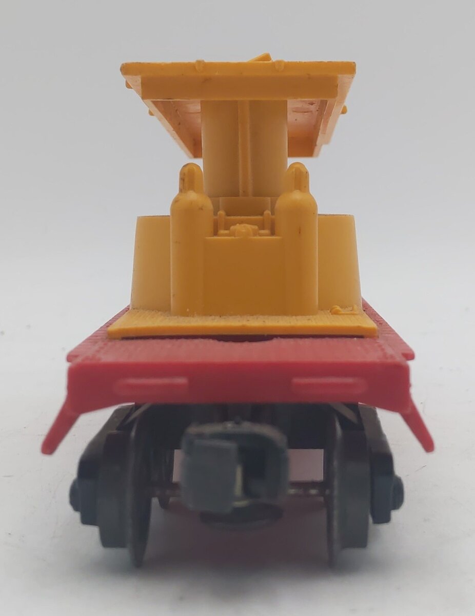 Lionel 6812 Vintage O Operating Track Maintenance Car w/Yellow Superstructure EX