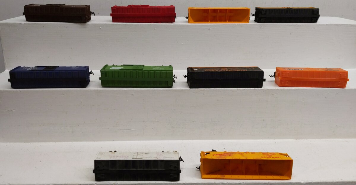 Life Like & Other Assorted HO Scale Freight Cars [10] #9134 #2996 #74005 #508590 EX