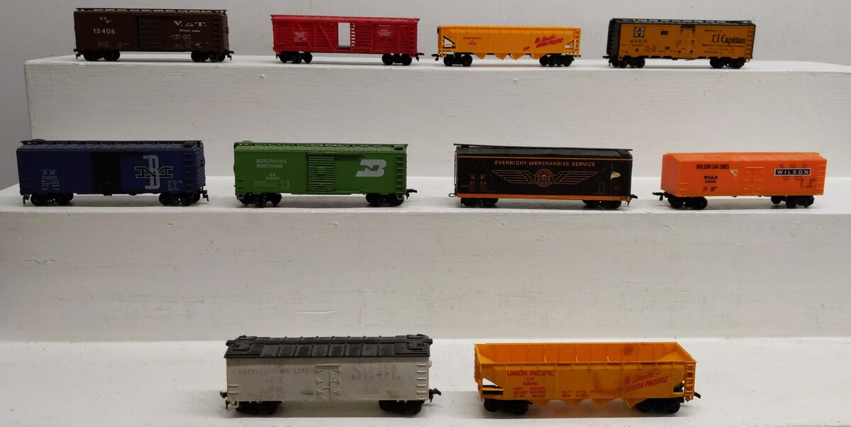 Life Like & Other Assorted HO Scale Freight Cars [10] #9134 #2996 #74005 #508590 EX