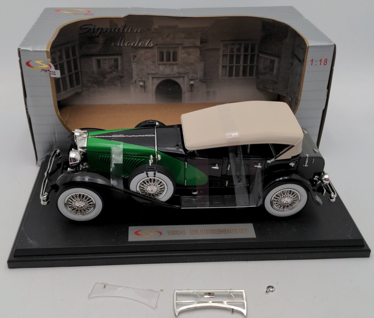 Signature Models 32310 1:32 Scale 1934 Duesenberg - Green & Black VG/Box