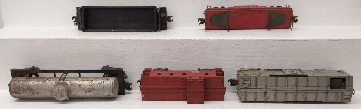 Lionel Vintage O Gauge Freight Cars #3454,6257,3469,6555 [5] VG