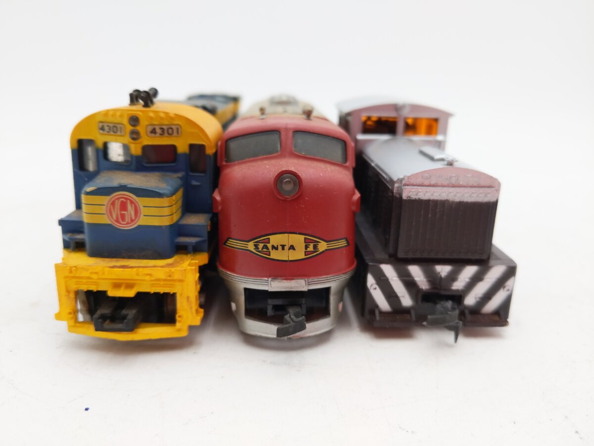 Model Power, Tyco, and Playart Assorted HO Powered/Dummy Diesel Locomotives [3] EX