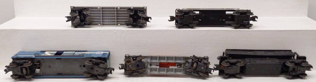 Lionel Vintage O Gauge Freight Cars #3469,3620,3530,2465 [5] VG