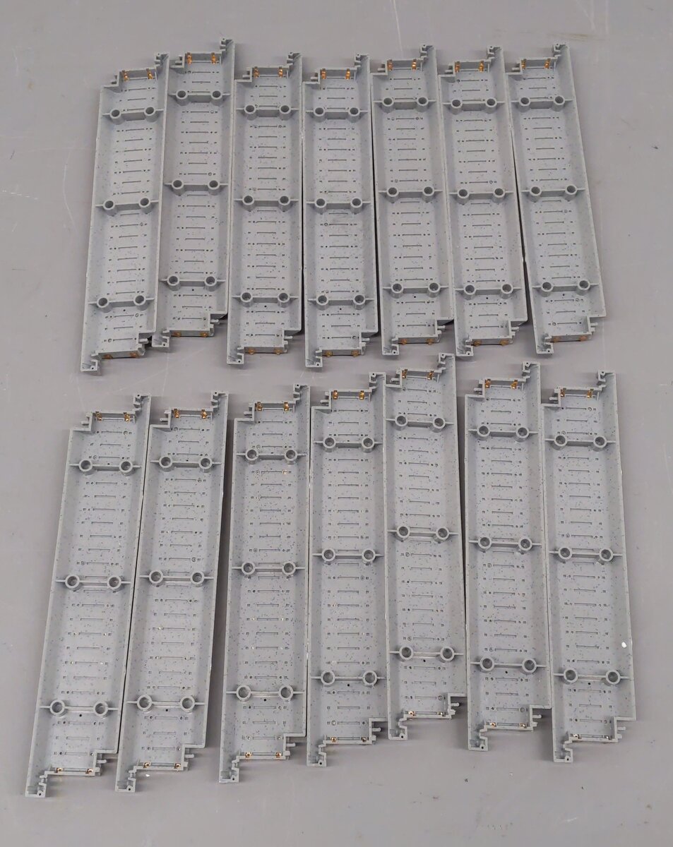 Walthers HO 10" Trainline Power-Loc Straight Track [14] LN