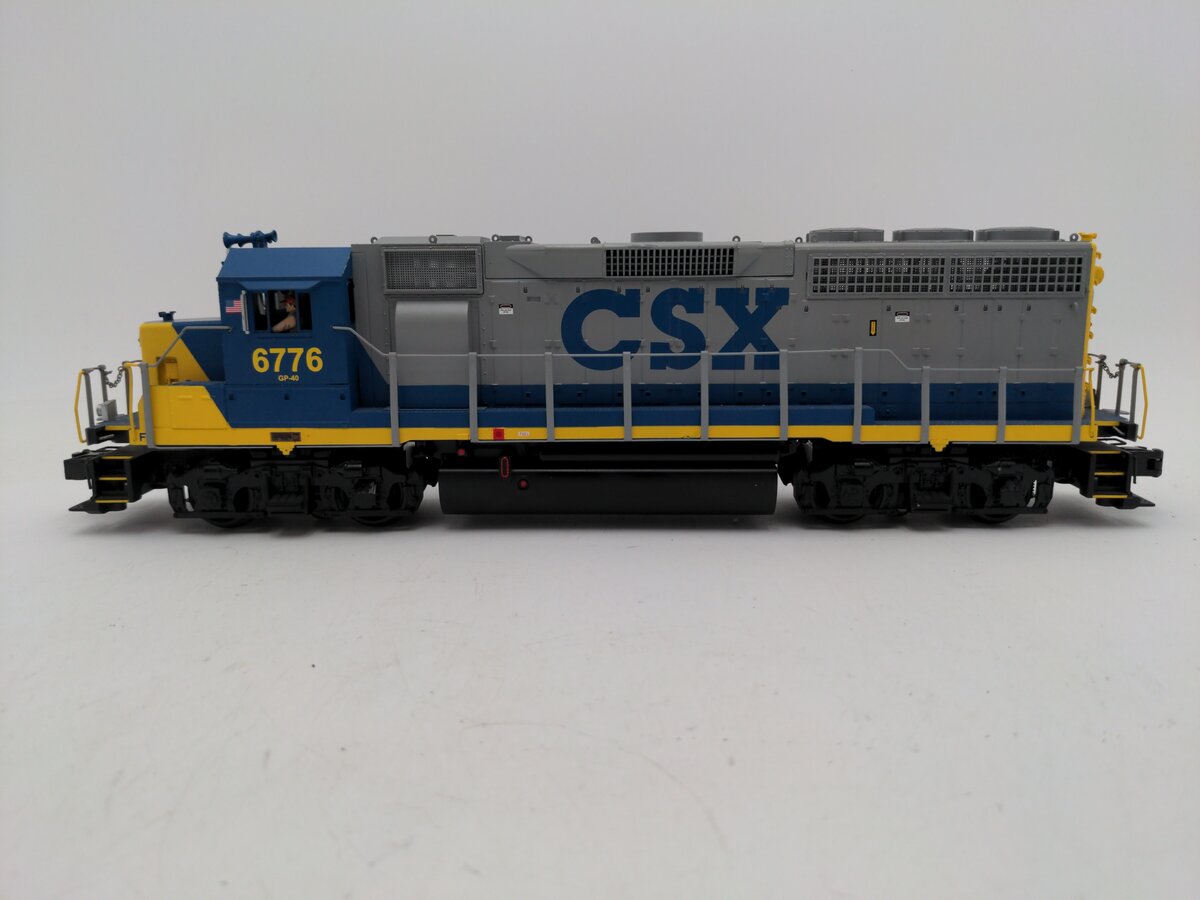 MTH 20-2423-1 CSX GP-40 Diesel Engine #6776 w/PS2 EX