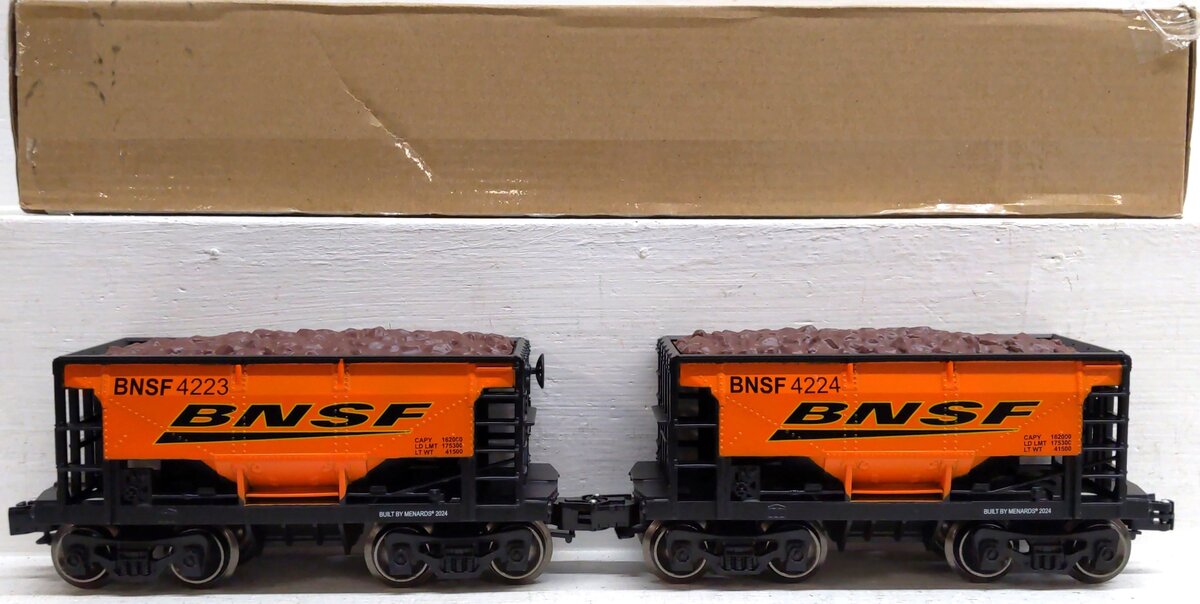 Menards 275-9351 O Gauge BNSF Ore Cars (2 Pack) #4223 and #4224 LN/Box