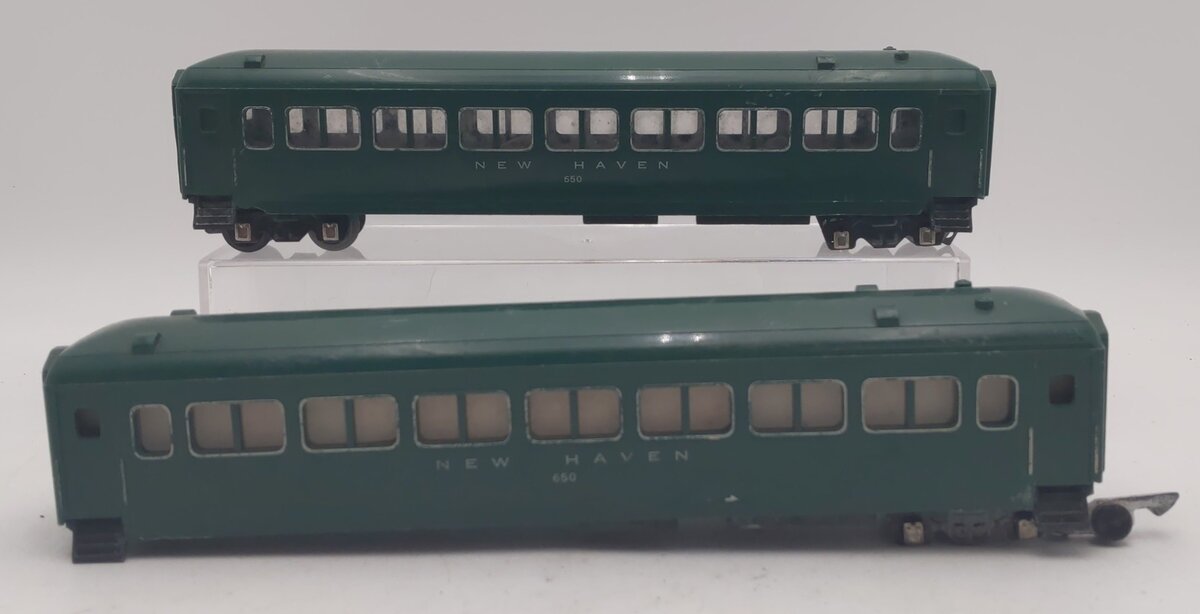 American Flyer Vintage S New Haven Green Pullman Passenger Cars: 650, 650 [2]